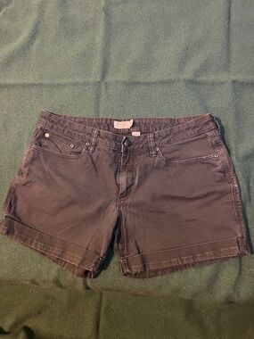 Women’s AMK relaxed fit mid rise size 12